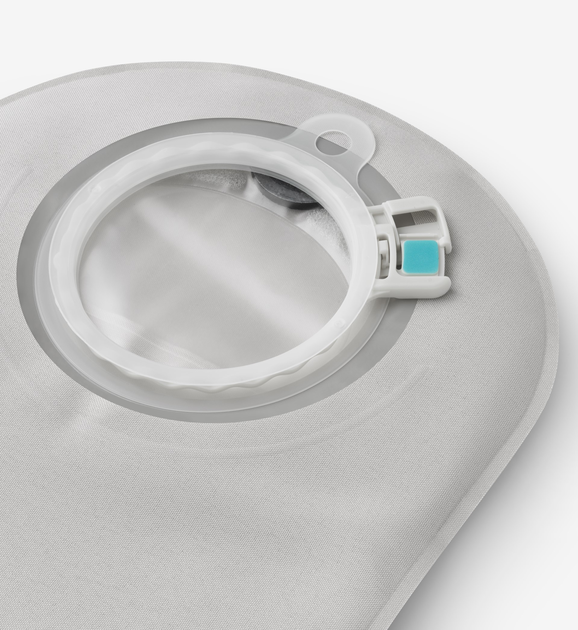 センシュラミオ2<br>従来の下から上に沿って嵌合する装着方法